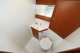 Thumbnail von Beneteau Oceanis 48