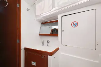 Thumbnail von Beneteau Oceanis 48
