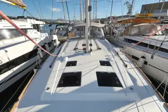 Thumbnail von Beneteau Oceanis 45