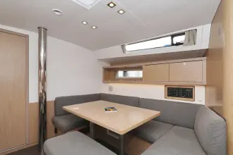 Thumbnail von Beneteau Oceanis 45