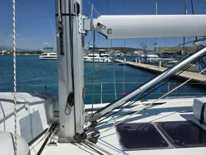 Thumbnail von Beneteau Oceanis 51.1