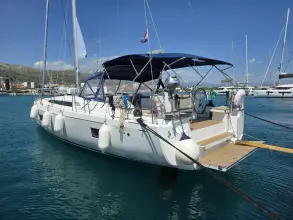 Thumbnail von Beneteau Oceanis 51.1