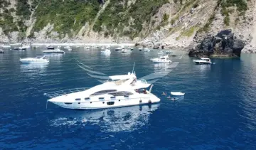 Thumbnail von Azimut 62
