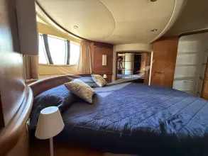 Thumbnail von Azimut 62