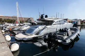 Thumbnail von Pershing 82