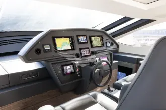 Thumbnail von Pershing 82