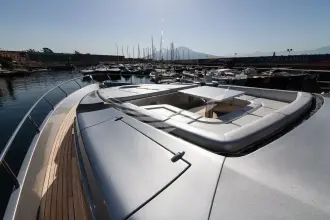 Thumbnail von Pershing 82