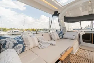 Thumbnail von Beneteau Oceanis Yacht 62 Doublestar