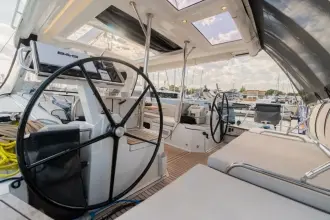 Thumbnail von Beneteau Oceanis Yacht 62 Doublestar