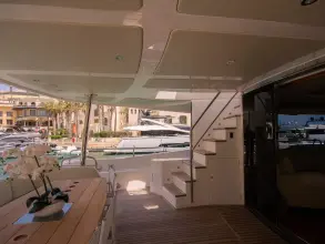 Thumbnail von Sunseeker 86 Yat AINO A