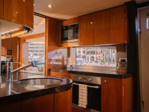 Thumbnail von Sunseeker 86 Yat AINO A