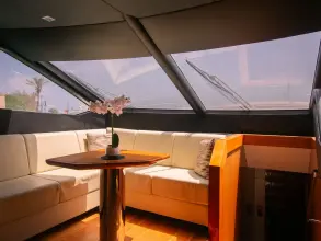 Thumbnail von Sunseeker 86 Yat AINO A