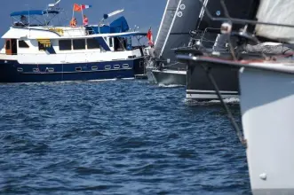 Thumbnail von DeFever Performance Offshore Cruiser 1983 DeFever Performance Offshore Cruiser