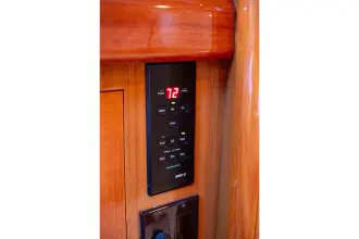 Thumbnail von Hatteras 65 Convertible