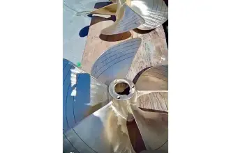 Thumbnail von Hatteras 65 Convertible