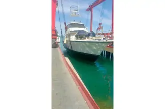 Thumbnail von Hatteras 65 Convertible