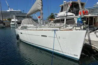 Thumbnail von Beneteau Oceanis 43