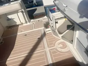 Thumbnail von Boston Whaler 370 Outrage