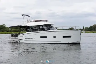 Cobra Futura 36 Premium Fly Cobra Yachts Futura 36 Premium Fly