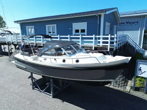 Intercruiser 27 Cabin 245661