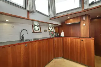 Thumbnail von Serious Yachts Gently Low Bridge 45 Sedan