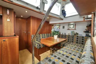 Thumbnail von Serious Yachts Gently Low Bridge 45 Sedan