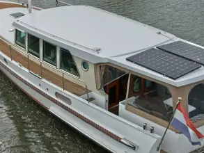 Thumbnail von Serious Yachts Gently Low Bridge 45 Sedan