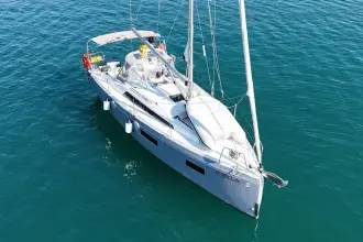 Thumbnail von Beneteau Oceanis 34.1 STELLA
