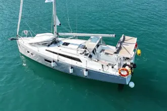 Thumbnail von Beneteau Oceanis 34.1 STELLA