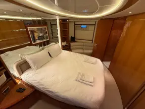 Thumbnail von Azimut 70 Oliveto