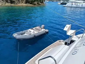 Thumbnail von Azimut 70 Oliveto