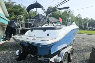 Thumbnail von Sea Ray 19 SPX