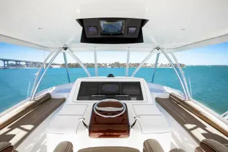 Thumbnail von Viking 62 Convertible On the Edge III
