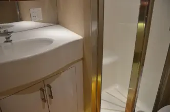 Thumbnail von Hatteras 64 Flybridge AUSFALLZEIT