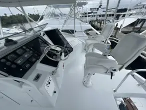 Thumbnail von Hatteras 64 Flybridge AUSFALLZEIT