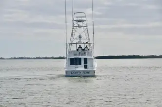 Thumbnail von Hatteras 64 Flybridge AUSFALLZEIT