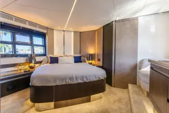 Thumbnail von Azimut 50 Azure
