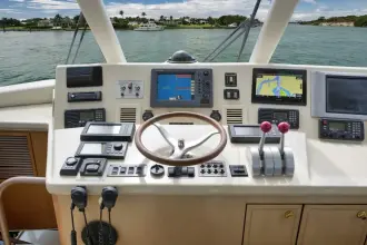 Thumbnail von Ocean Yachts 57 Super Sports Enclosed Bridge Positive Attitude