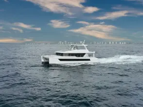 Two Oceans 555 Power Cat Two Oceans 555
