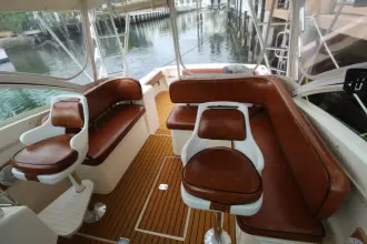 Thumbnail von Albemarle 320 Express Fisherman Crew Einrichtungen