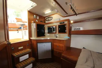 Thumbnail von Albemarle 320 Express Fisherman Crew Einrichtungen
