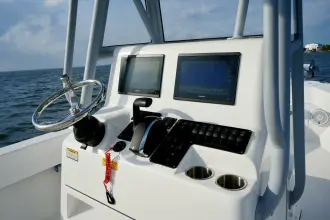 Thumbnail von Reef Runner 230 Open
