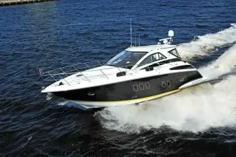Thumbnail von Regal Sport Coupé 52 Navygator