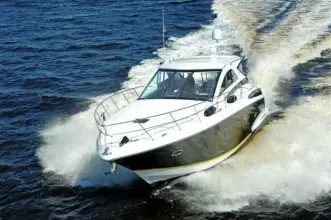 Thumbnail von Regal Sport Coupé 52 Navygator