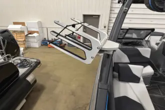 Thumbnail von ATX Surf Boats 20 Typ S
