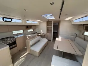 Thumbnail von Beneteau Oceanis 51.1