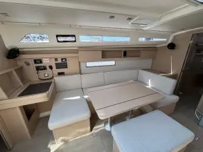 Thumbnail von Beneteau Oceanis 40.1