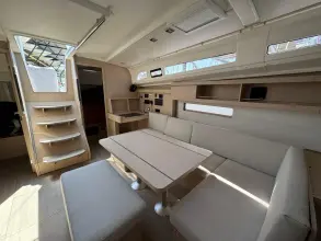 Thumbnail von Beneteau Oceanis 40.1