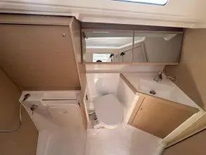 Thumbnail von Beneteau Oceanis 40.1