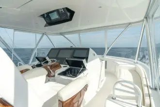 Thumbnail von Viking 48 Convertible auf Lager Viking 64C 64-739